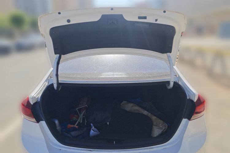 Used Hyundai Elantra (6th Generation / Lingdong) 2016 1.6L Automatic ZhiXuan – Elite Version Trunk