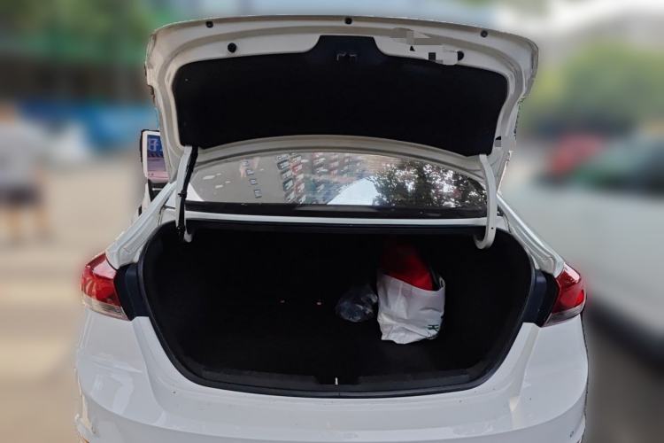 Used Hyundai Elantra (6th Generation / Lingdong) 2016 1.6L Automatic ZhiXuan – Elite Version Trunk