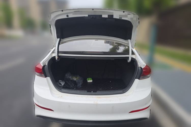Used Hyundai Elantra (6th Generation / Lingdong) 2016 1.6L Automatic ZhiXuan – Elite Version Trunk