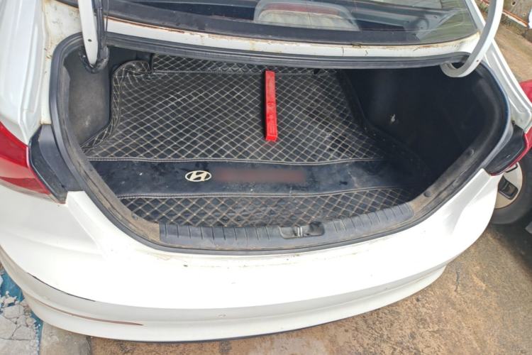 Used Hyundai Elantra (6th Generation / Lingdong) 2016 1.6L Automatic ZhiXuan – Elite Version Trunk