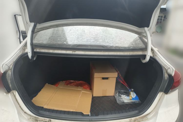 Used Hyundai Elantra (6th Generation / Lingdong) 2016 1.6L Automatic ZhiXuan – Elite Version Trunk