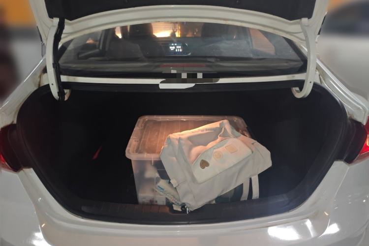 Used Hyundai Elantra (6th Generation / Lingdong) 2016 1.6L Automatic ZhiXuan – Elite Version Trunk