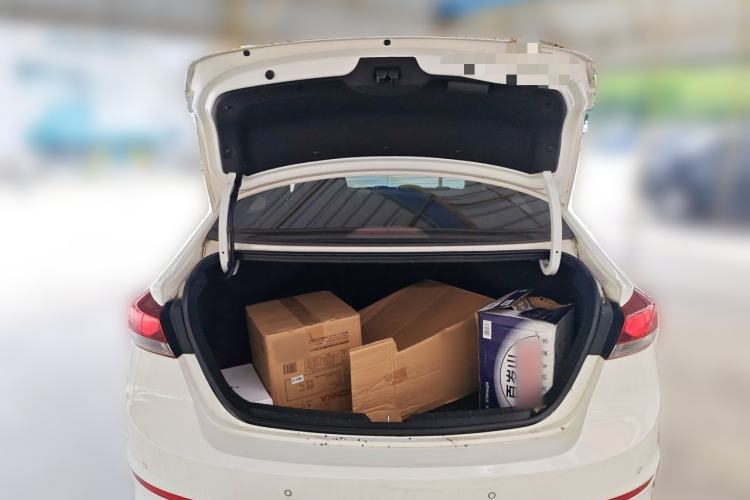 Used Hyundai Elantra (6th Generation / Lingdong) 2016 1.6L Automatic ZhiXuan – Elite Version Trunk