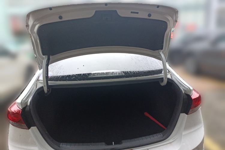 Used Hyundai Elantra (6th Generation / Lingdong) 2016 1.6L Automatic ZhiXuan – Elite Version Trunk