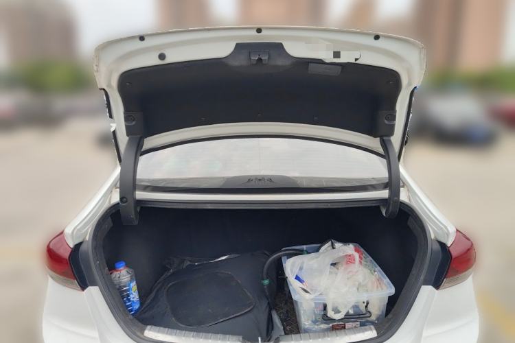 Used Hyundai Elantra (6th Generation / Lingdong) 2016 1.6L Automatic ZhiXuan – Elite Version Trunk