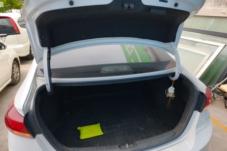 Used Hyundai Elantra (6th Generation / Lingdong) 2016 1.6L Automatic ZhiXuan – Elite Version Trunk