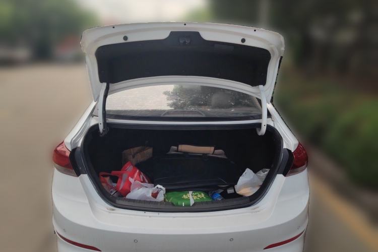 Used Hyundai Elantra (6th Generation / Lingdong) 2016 1.6L Automatic ZhiXuan – Elite Version Trunk