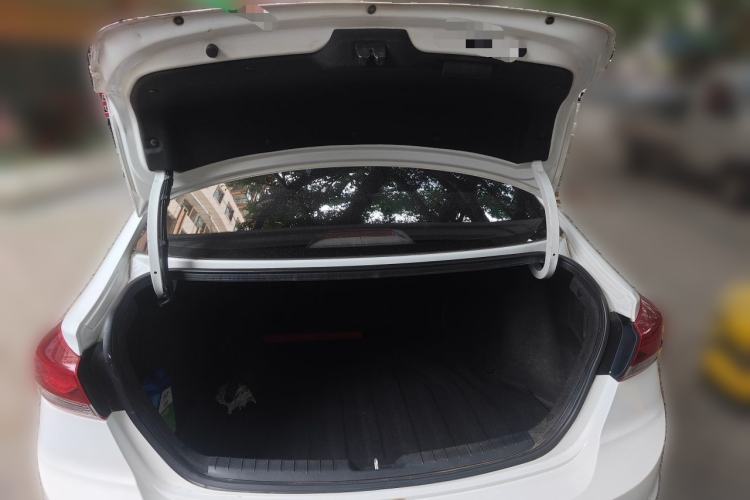 Used Hyundai Elantra (6th Generation / Lingdong) 2016 1.6L Automatic ZhiXuan – Elite Version Trunk