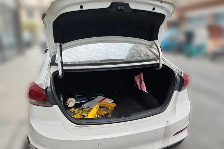 Used Hyundai Elantra (6th Generation / Lingdong) 2016 1.6L Automatic ZhiXuan – Elite Version Trunk