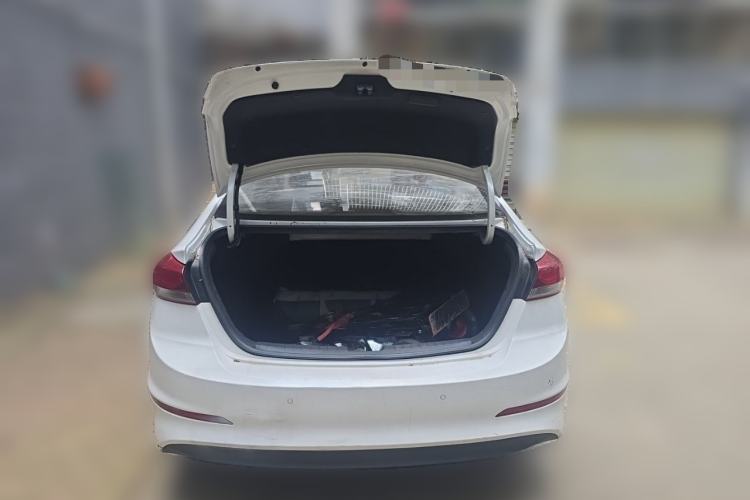 Used Hyundai Elantra (6th Generation / Lingdong) 2016 1.6L Automatic ZhiXuan – Elite Version Trunk