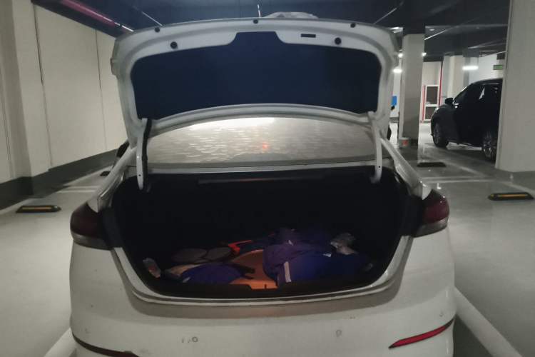 Used Hyundai Elantra (6th Generation / Lingdong) 2016 1.6L Automatic ZhiXuan – Elite Version Trunk