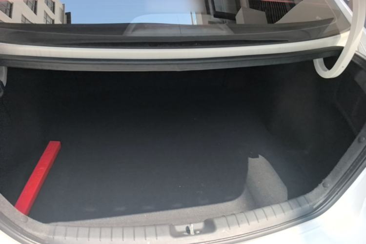 Used Hyundai Elantra (6th Generation / Lingdong) 2016 1.6L Automatic ZhiXuan – Elite Version Trunk