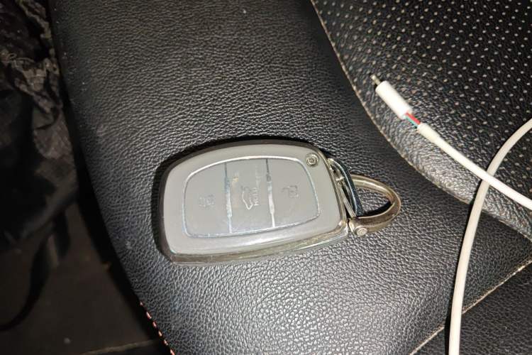 Used Hyundai Elantra (6th Generation / Lingdong) 2016 1.6L Automatic ZhiXuan – Elite Version Vehicle Key