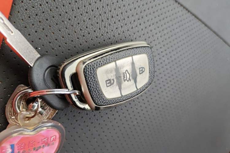 Used Hyundai Elantra (6th Generation / Lingdong) 2016 1.6L Automatic ZhiXuan – Elite Version Vehicle Key
