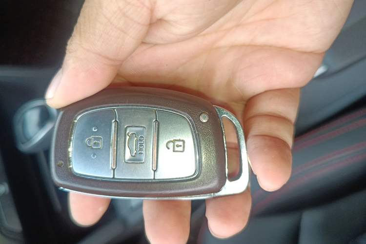 Used Hyundai Elantra (6th Generation / Lingdong) 2016 1.4T Dual-Clutch Xuan Dong · Dynamic Version Vehicle Key
