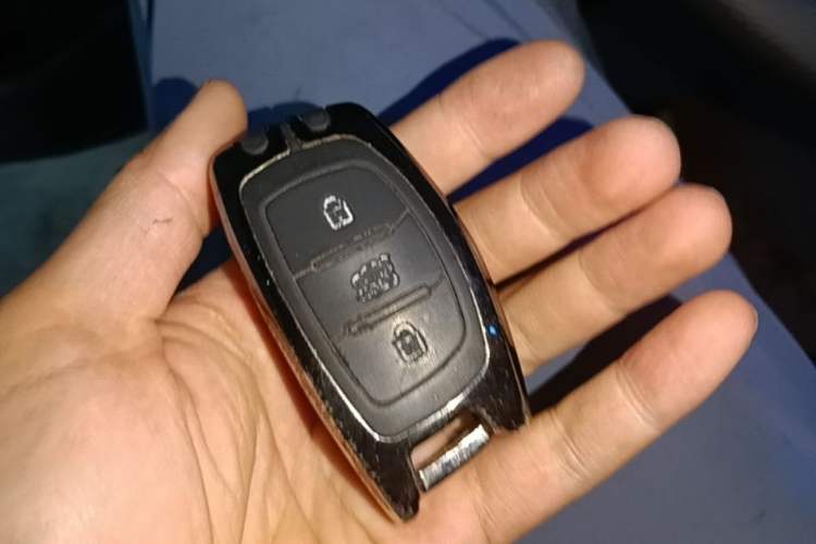 Used Hyundai Elantra (6th Generation / Lingdong) 2016 1.6L Automatic ZhiXuan – Elite Version Vehicle Key