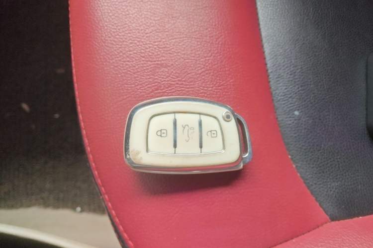 Used Hyundai Elantra (6th Generation / Lingdong) 2016 1.6L Automatic ZhiXuan – Elite Version Vehicle Key