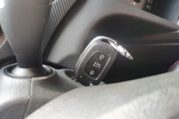 Used Hyundai Elantra (6th Generation / Lingdong) 2016 1.4T Dual-Clutch Xuan Dong · Dynamic Version Vehicle Key