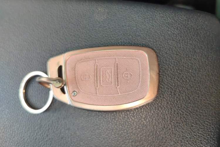Used Hyundai Elantra (6th Generation / Lingdong) 2016 1.6L Automatic ZhiXuan – Elite Version Vehicle Key