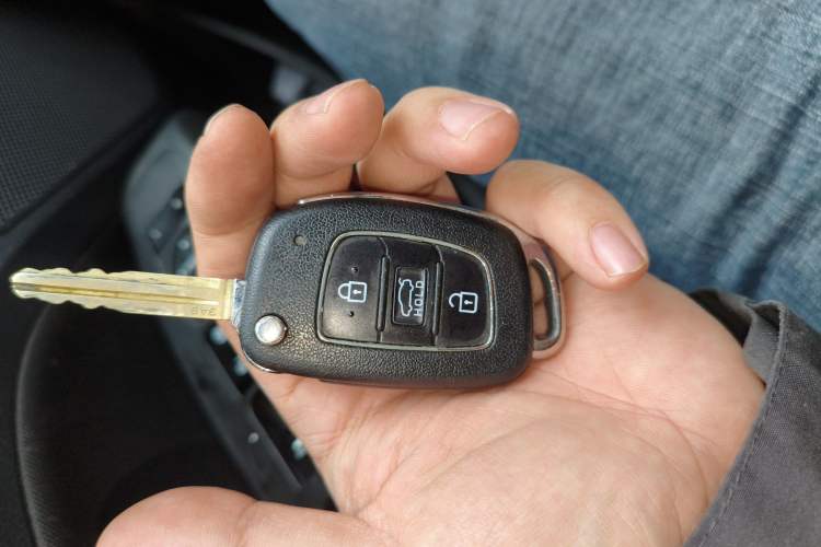 Used Hyundai Elantra (6th Generation / Lingdong) 2016 1.6L Automatic ZhiXuan – Elite Version Vehicle Key