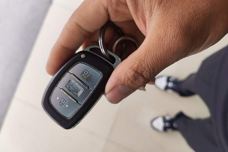Used Hyundai Elantra (6th Generation / Lingdong) 2016 1.6L Automatic ZhiXuan – Elite Version Vehicle Key