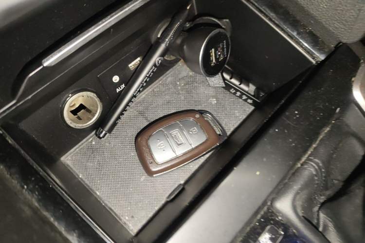 Used Hyundai Elantra (6th Generation / Lingdong) 2016 1.6L Automatic ZhiXuan – Elite Version Vehicle Key