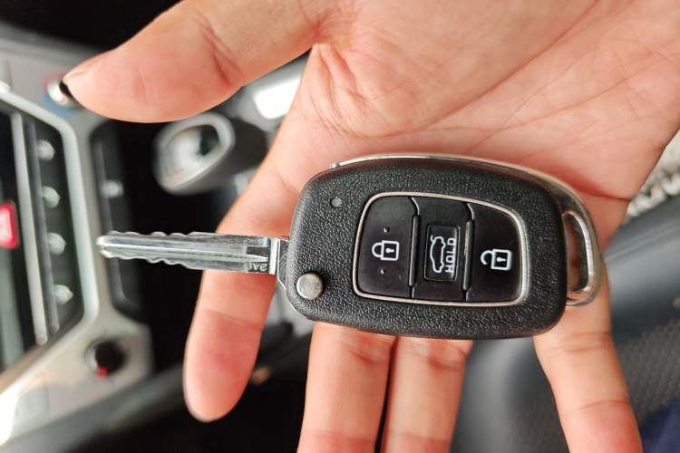 Used Hyundai Elantra (6th Generation / Lingdong) 2016 1.6L Automatic ZhiXuan – Elite Version Vehicle Key