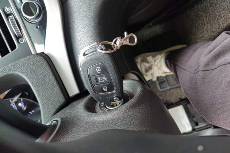 Used Hyundai Elantra (6th Generation / Lingdong) 2016 1.6L Automatic ZhiXuan – Elite Version Vehicle Key