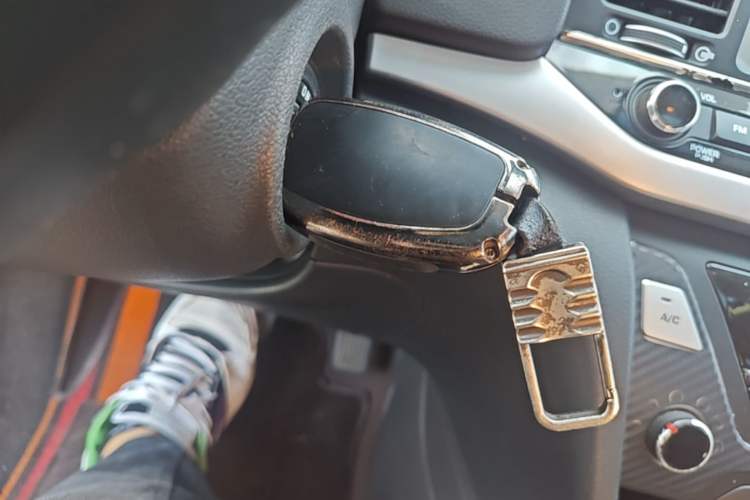 Used Hyundai Elantra (6th Generation / Lingdong) 2016 1.6L Automatic ZhiXuan – Elite Version Vehicle Key