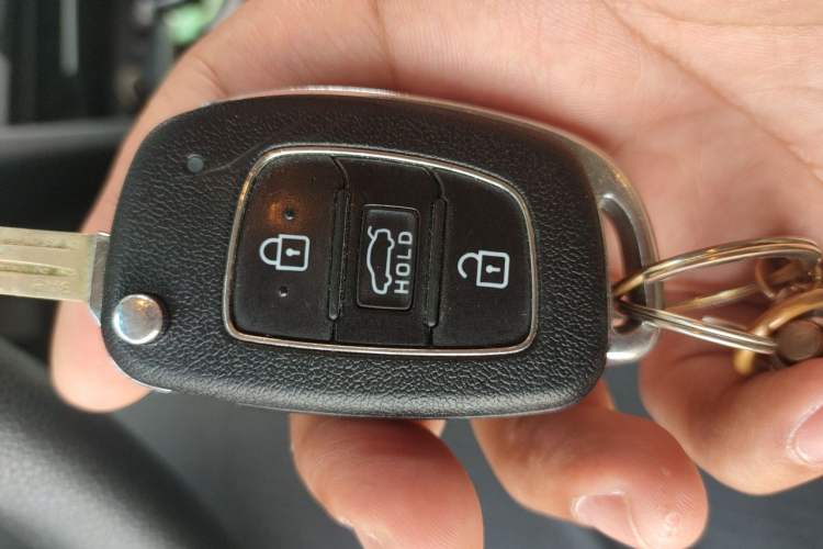 Used Hyundai Elantra (6th Generation / Lingdong) 2016 1.6L Automatic ZhiXuan – Elite Version Vehicle Key