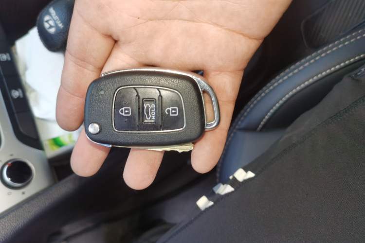 Used Hyundai Elantra (6th Generation / Lingdong) 2016 1.6L Automatic ZhiXuan – Elite Version Vehicle Key