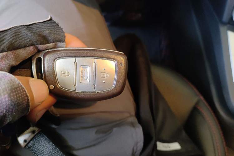 Used Hyundai Elantra (6th Generation / Lingdong) 2016 1.6L Automatic ZhiXuan – Elite Version Vehicle Key