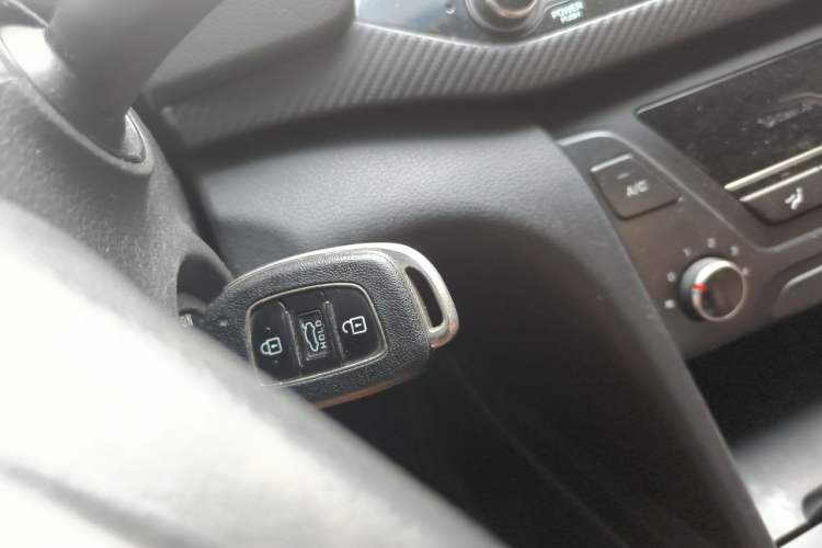 Used Hyundai Elantra (6th Generation / Lingdong) 2016 1.4T Dual-Clutch Xuan Dong · Dynamic Version Vehicle Key