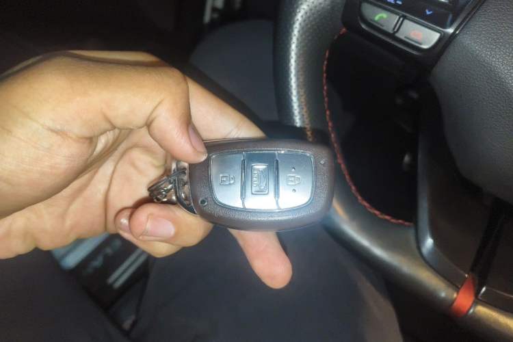 Used Hyundai Elantra (6th Generation / Lingdong) 2016 1.4T Dual-Clutch Xuan Dong · Flagship Edition Vehicle Key