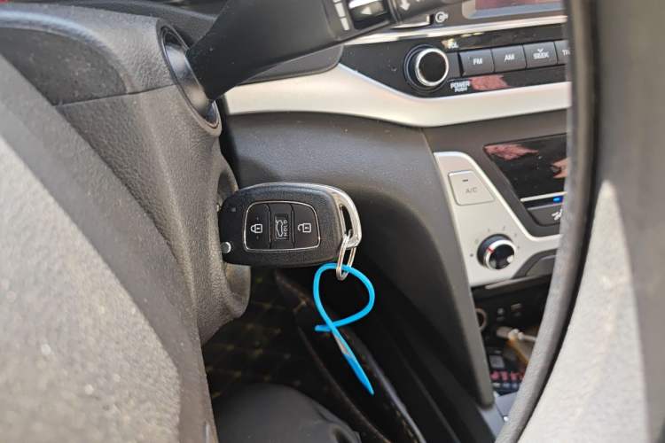 Used Hyundai Elantra (6th Generation / Lingdong) 2016 1.6L Automatic ZhiXuan – Elite Version Vehicle Key