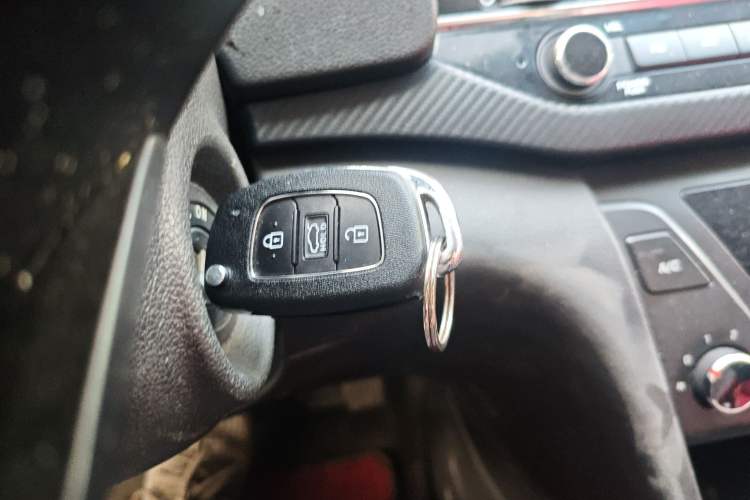 Used Hyundai Elantra (6th Generation / Lingdong) 2016 1.4T Dual-Clutch Xuan Dong · Dynamic Version Vehicle Key