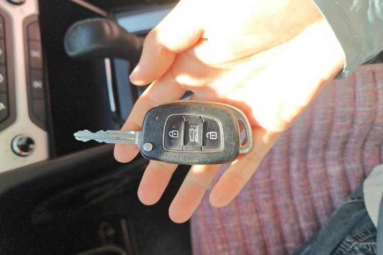Used Hyundai Elantra (6th Generation / Lingdong) 2016 1.6L Automatic ZhiXuan – Elite Version Vehicle Key