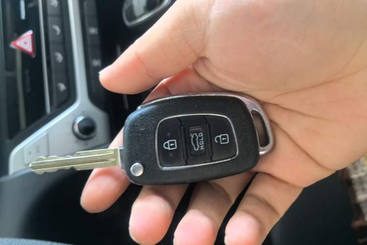 Used Hyundai Elantra (6th Generation / Lingdong) 2016 1.6L Automatic ZhiXuan – Elite Version Vehicle Key