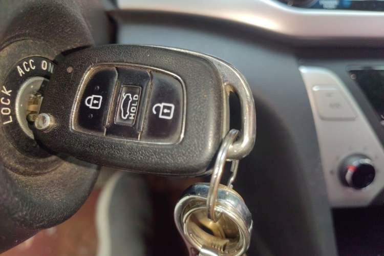 Used Hyundai Elantra (6th Generation / Lingdong) 2016 1.6L Automatic ZhiXuan – Elite Version Vehicle Key