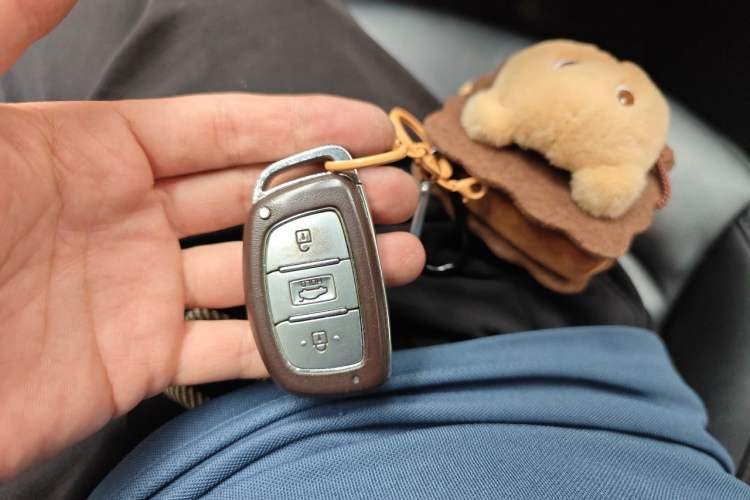 Used Hyundai Elantra (6th Generation / Lingdong) 2016 1.6L Automatic ZhiXuan – Elite Version Vehicle Key