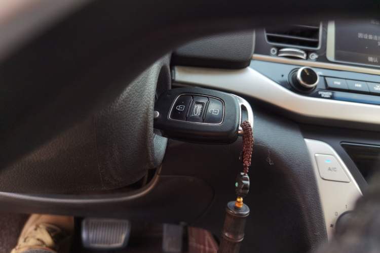 Used Hyundai Elantra (6th Generation / Lingdong) 2016 1.6L Automatic ZhiXuan – Elite Version Vehicle Key