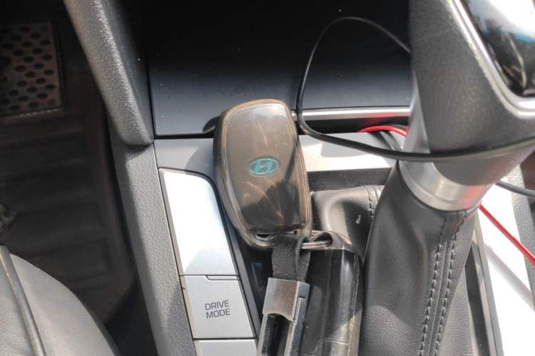 Used Hyundai Elantra (6th Generation / Lingdong) 2016 1.6L Automatic ZhiXuan – Elite Version Vehicle Key