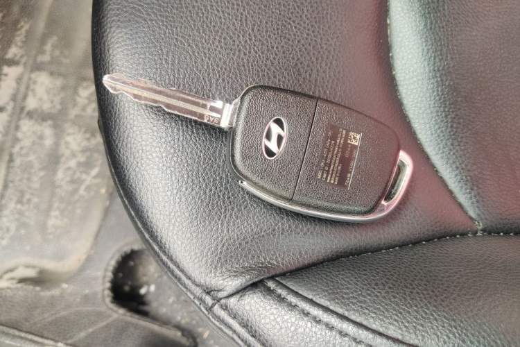 Used Hyundai Elantra (6th Generation / Lingdong) 2016 1.6L Automatic ZhiXuan – Elite Version Vehicle Key