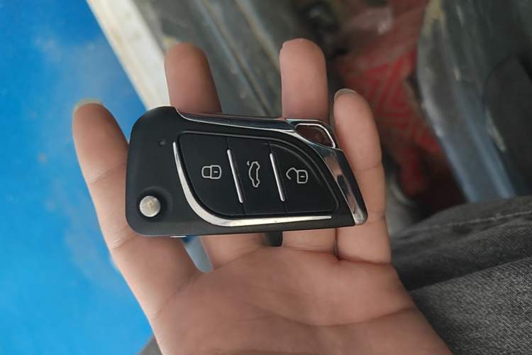 Used Hyundai Elantra (6th Generation / Lingdong) 2016 1.6L Automatic ZhiXuan – Elite Version Vehicle Key