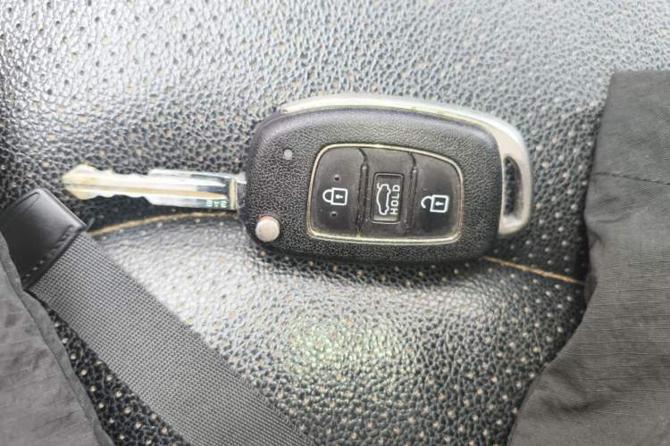 Used Hyundai Elantra (6th Generation / Lingdong) 2016 1.6L Automatic ZhiXuan – Elite Version Vehicle Key