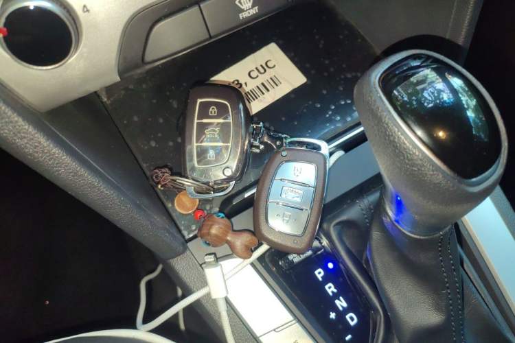 Used Hyundai Elantra (6th Generation / Lingdong) 2016 1.6L Automatic ZhiXuan – Elite Version Vehicle Key