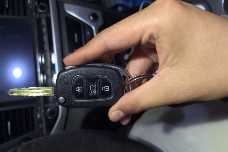 Used Hyundai Elantra (6th Generation / Lingdong) 2016 1.6L Automatic ZhiXuan – Elite Version Vehicle Key
