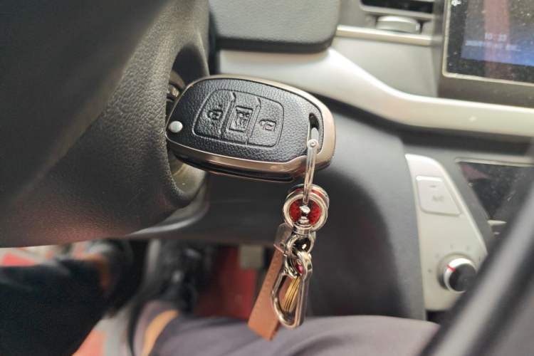 Used Hyundai Elantra (6th Generation / Lingdong) 2016 1.6L Manual ZhiXuan·Youth Edition Vehicle Key