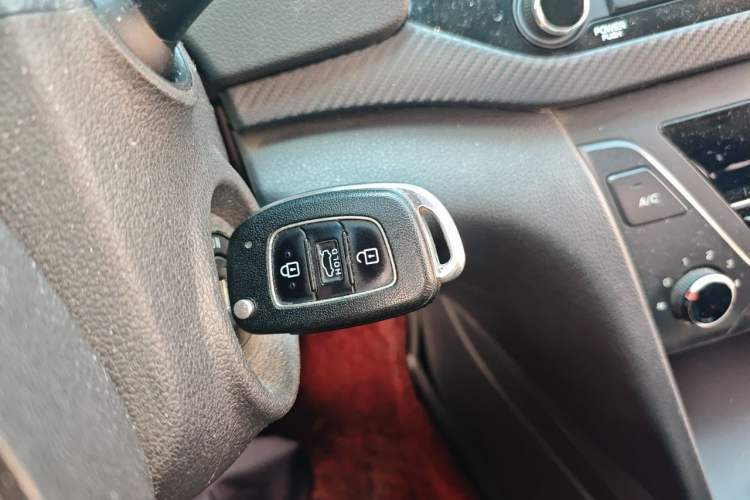 Used Hyundai Elantra (6th Generation / Lingdong) 2016 1.4T Dual-Clutch Xuan Dong · Dynamic Version Vehicle Key