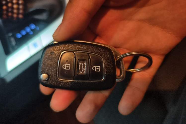 Used Hyundai Elantra (6th Generation / Lingdong) 2016 1.6L Automatic ZhiXuan – Elite Version Vehicle Key
